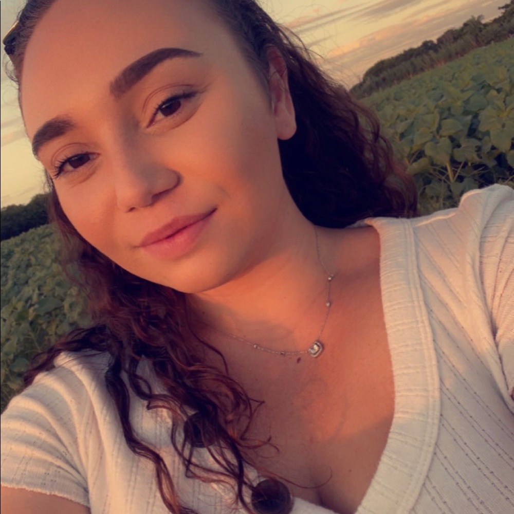 Hello!😇🥰🤪 - Picture 2 of 2